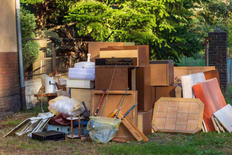 Top 5 Benefits of Hiring a Rubbish Removal Hobart Company